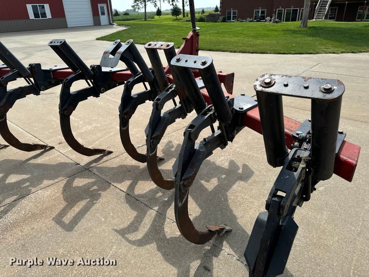 image for item EH4420 M&W Earthmaster ripper