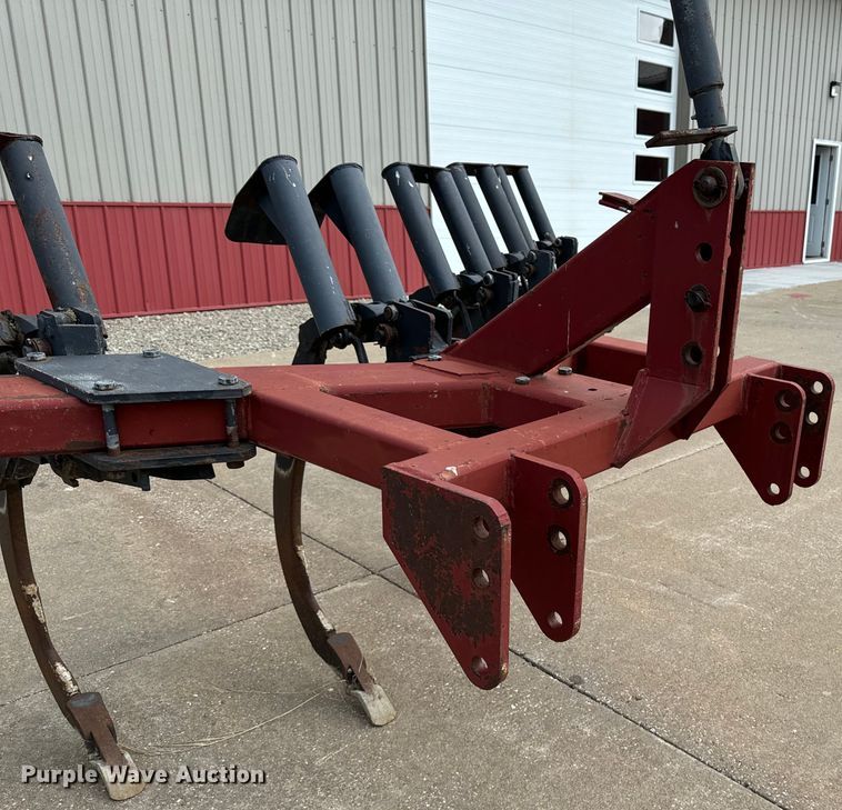 image for item EH4420 M&W Earthmaster ripper