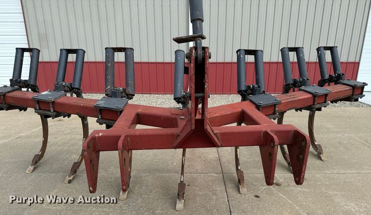 image for item EH4420 M&W Earthmaster ripper