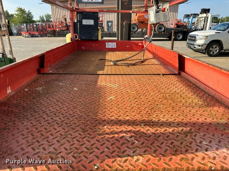 image for item EH4435 Skyjack SJ 4632 scissor lift