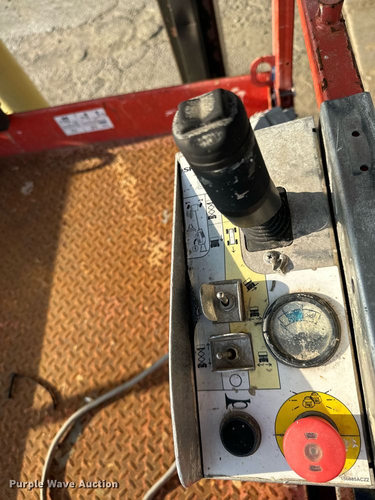 image for item EH4435 Skyjack SJ 4632 scissor lift