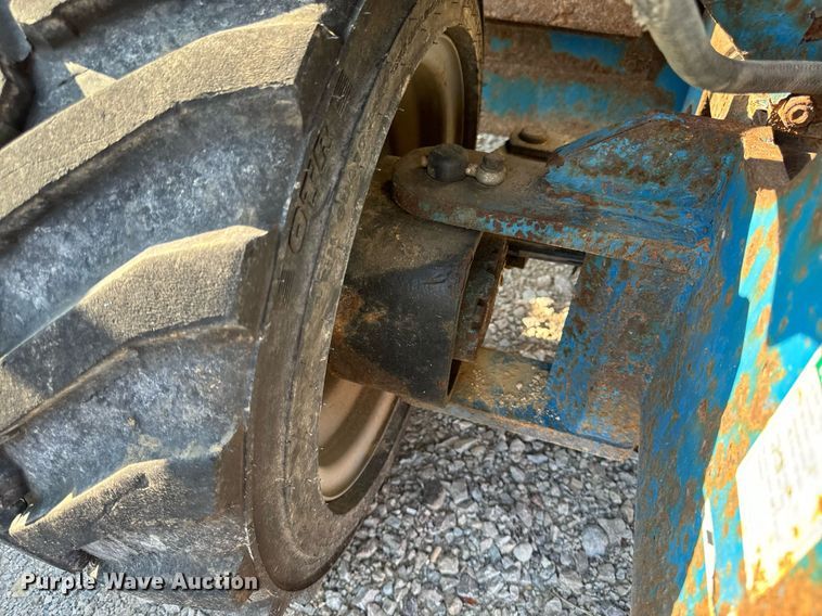 image for item EH4436 1999 Genie GS-3268 IC scissor lift