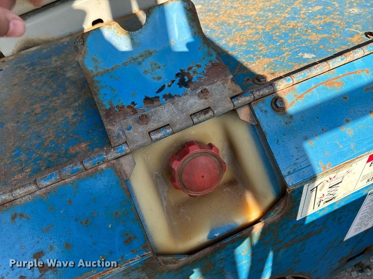 image for item EH4436 1999 Genie GS-3268 IC scissor lift