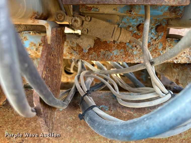 image for item EH4436 1999 Genie GS-3268 IC scissor lift