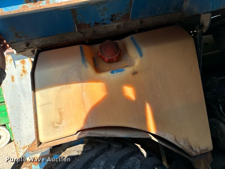 image for item EH4436 1999 Genie GS-3268 IC scissor lift