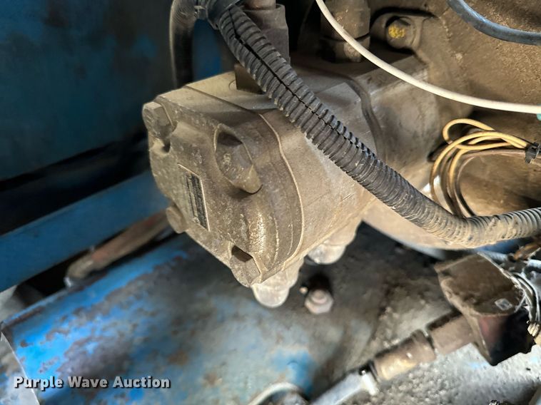 image for item EH4436 1999 Genie GS-3268 IC scissor lift