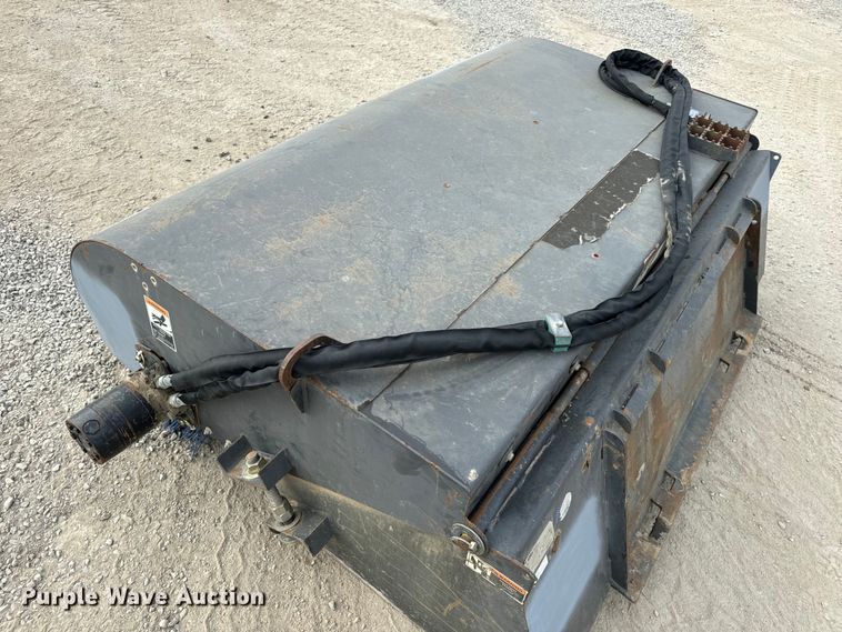 image for item EH6967 2019 Case 51469715 skid steer broom