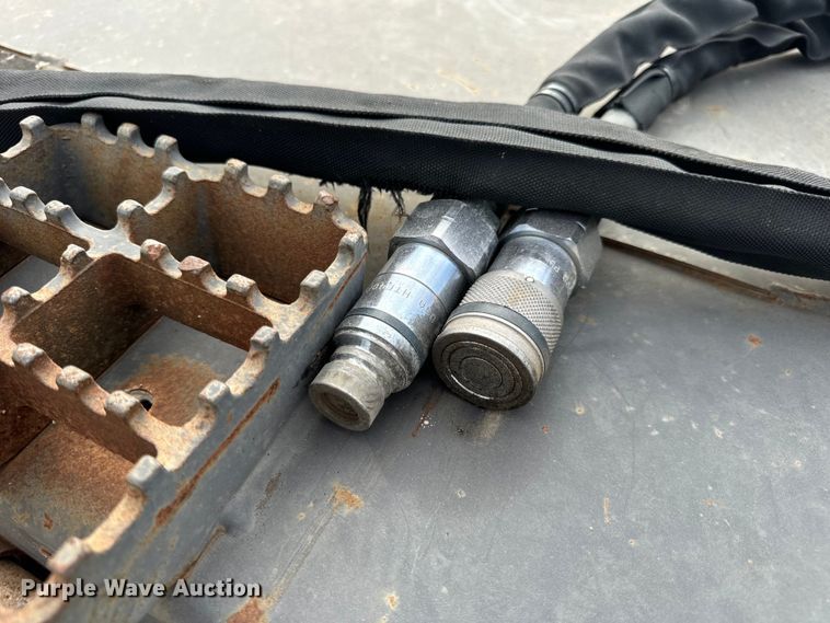 image for item EH6967 2019 Case 51469715 skid steer broom