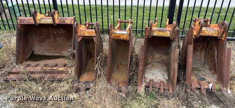 image for item EH6968 (5) backhoe buckets