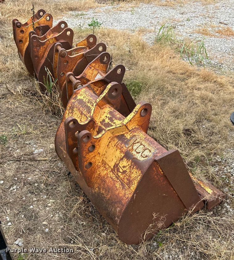 image for item EH6968 (5) backhoe buckets