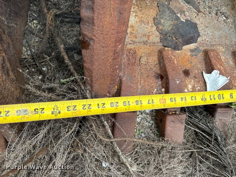 image for item EH6968 (5) backhoe buckets