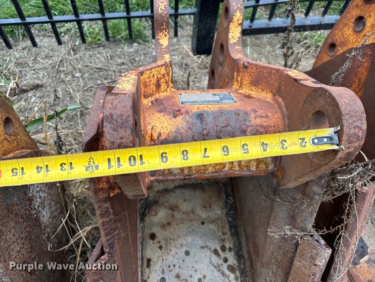 image for item EH6968 (5) backhoe buckets