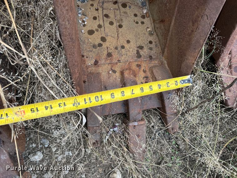 image for item EH6968 (5) backhoe buckets