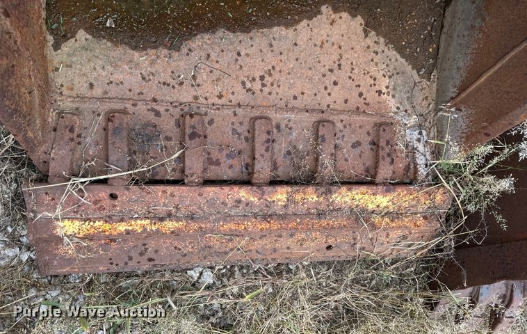 image for item EH6968 (5) backhoe buckets