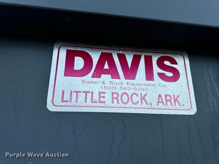 image for item EH6975 2005 International  8600 dump truck