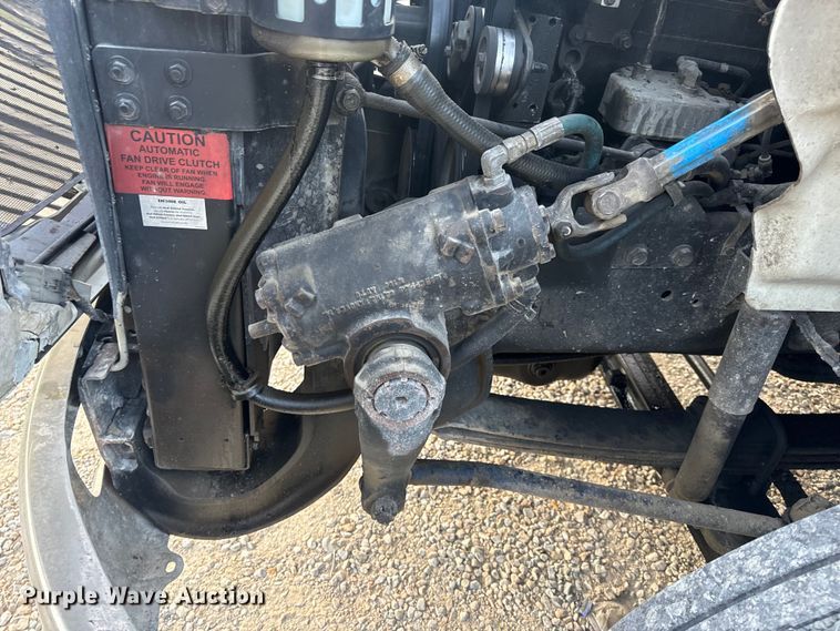 image for item EH6975 2005 International  8600 dump truck