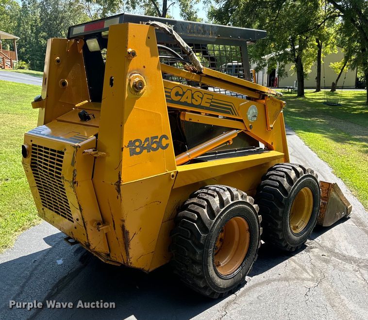 image for item EH6977 1998 Case 1845C skid steer loader