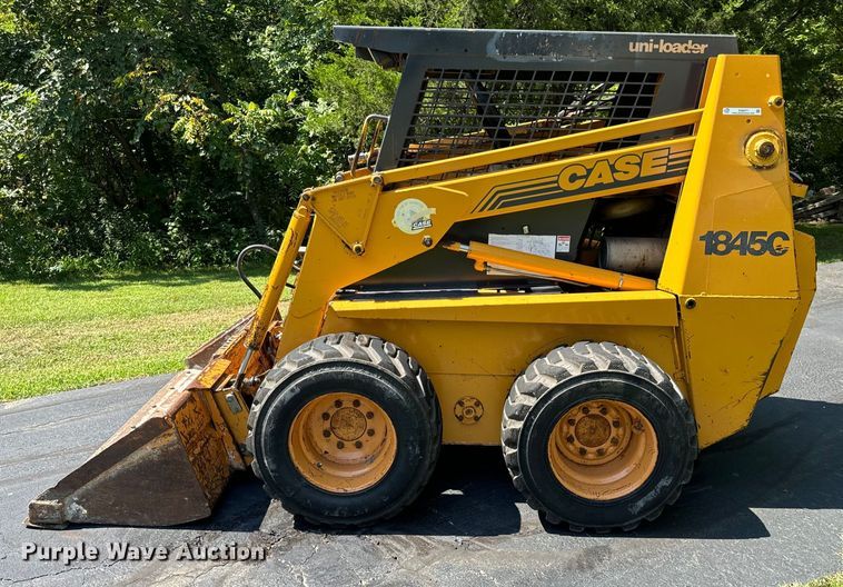 image for item EH6977 1998 Case 1845C skid steer loader
