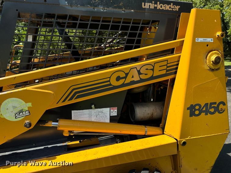 image for item EH6977 1998 Case 1845C skid steer loader