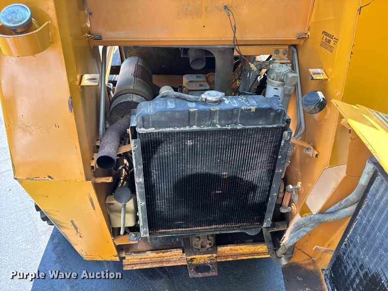 image for item EH6977 1998 Case 1845C skid steer loader