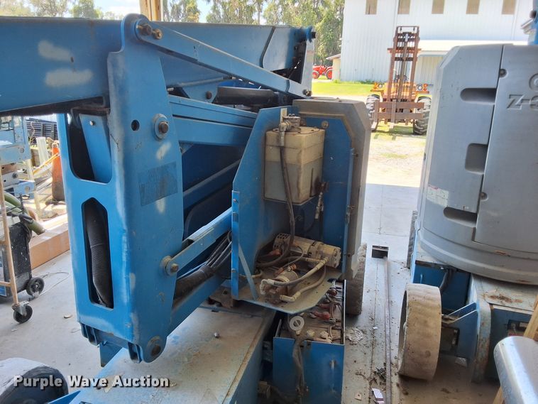 image for item EI4035 2008 Genie Z-34/22 boom lift