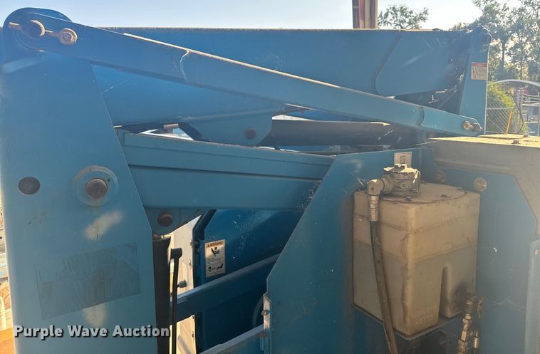 image for item EI4035 2008 Genie Z-34/22 boom lift