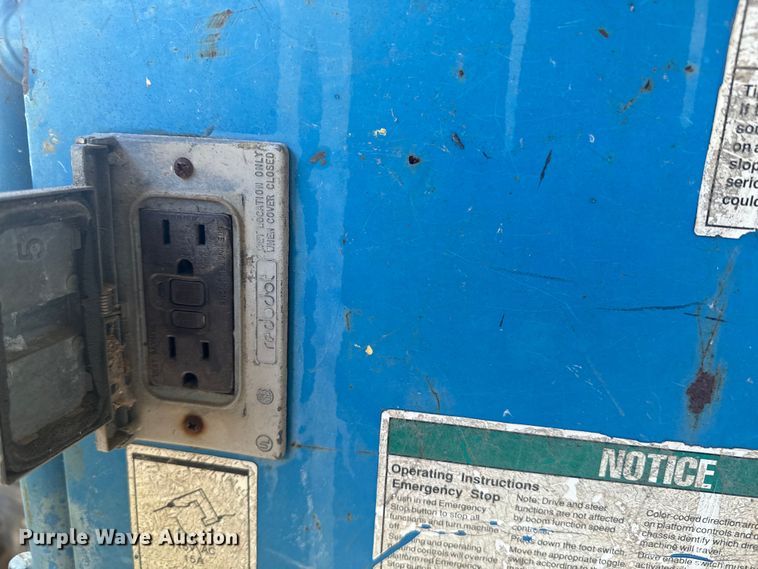 image for item EI4035 2008 Genie Z-34/22 boom lift