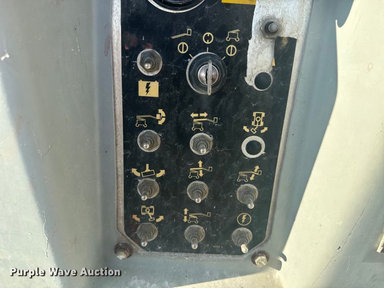 image for item EI4035 2008 Genie Z-34/22 boom lift