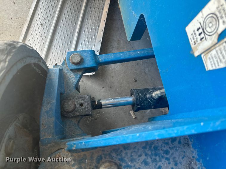 image for item EI4035 2008 Genie Z-34/22 boom lift