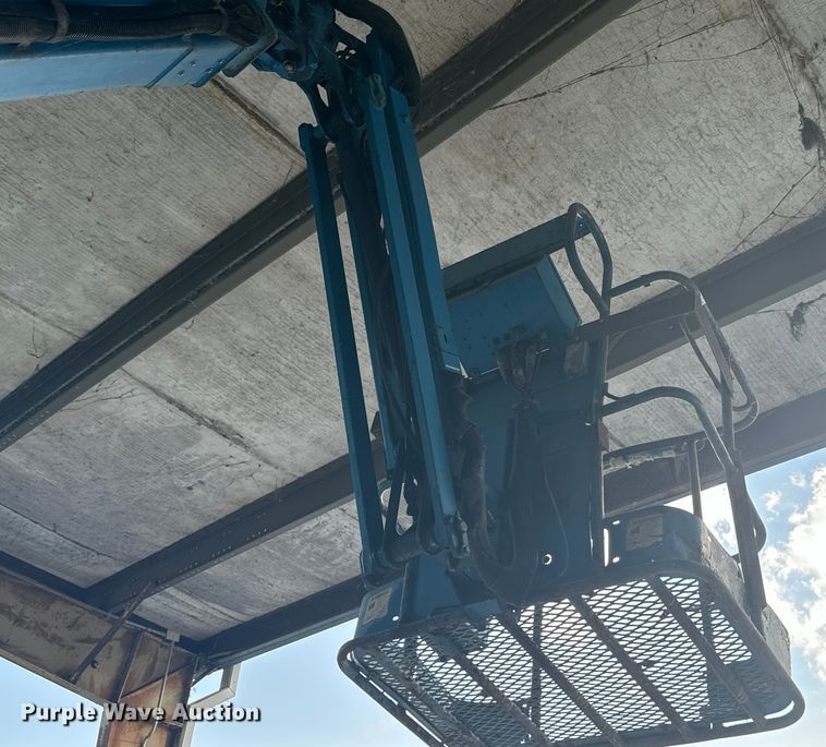 image for item EI4036 2007 Genie Z-30/20N boom lift