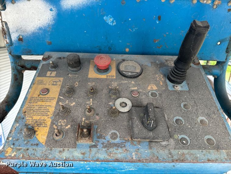 image for item EI4036 2007 Genie Z-30/20N boom lift