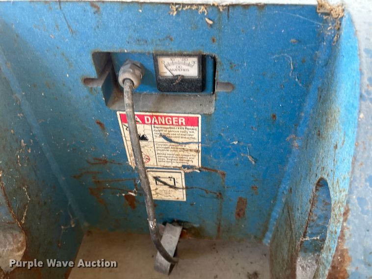 image for item EI4036 2007 Genie Z-30/20N boom lift