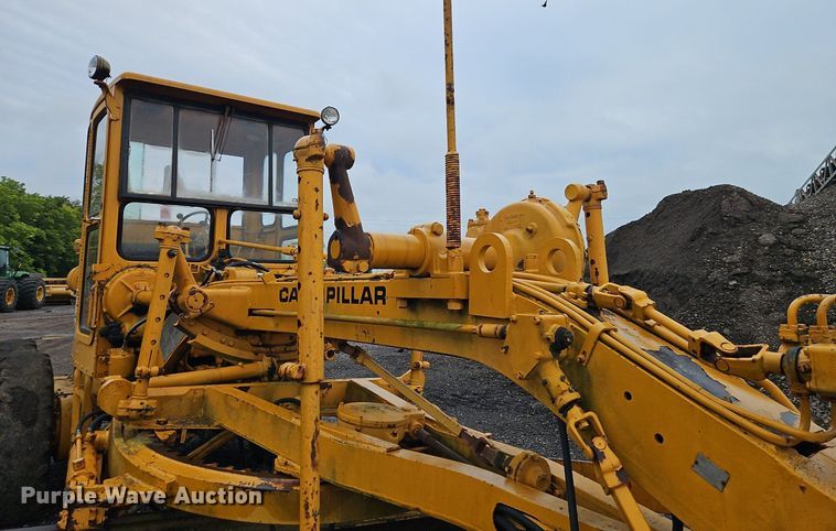 image for item EI8224 1970 Caterpillar  112F rigid frame motor grader