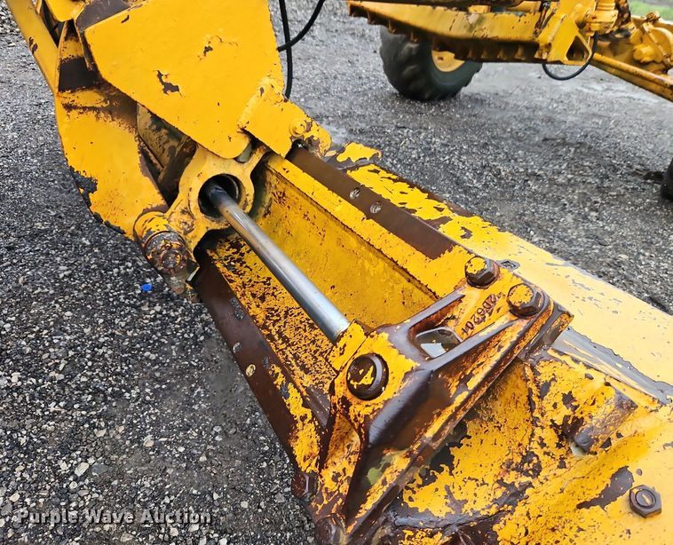 image for item EI8224 1970 Caterpillar  112F rigid frame motor grader