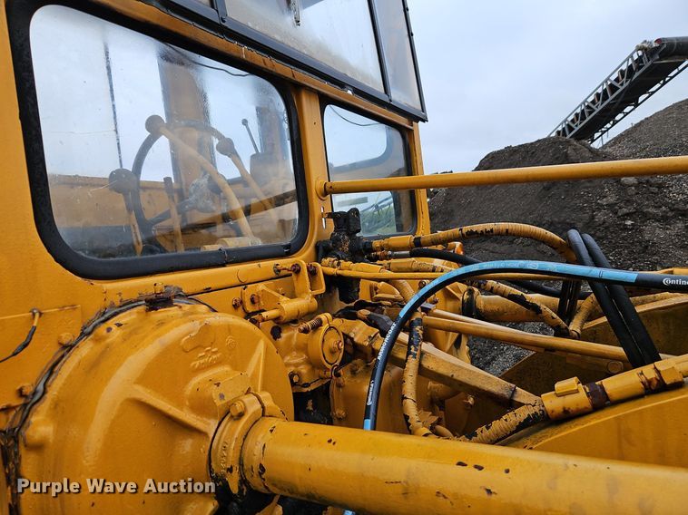 image for item EI8224 1970 Caterpillar  112F rigid frame motor grader