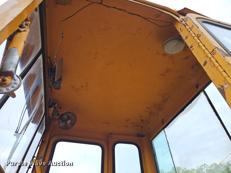 image for item EI8224 1970 Caterpillar  112F rigid frame motor grader