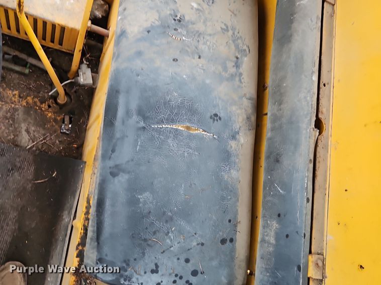 image for item EI8224 1970 Caterpillar  112F rigid frame motor grader