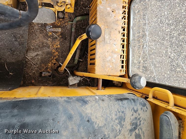 image for item EI8224 1970 Caterpillar  112F rigid frame motor grader