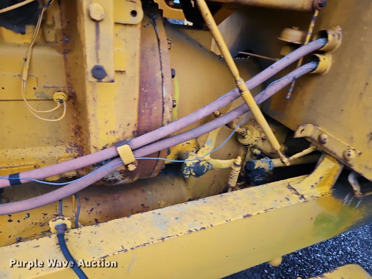 image for item EI8224 1970 Caterpillar  112F rigid frame motor grader