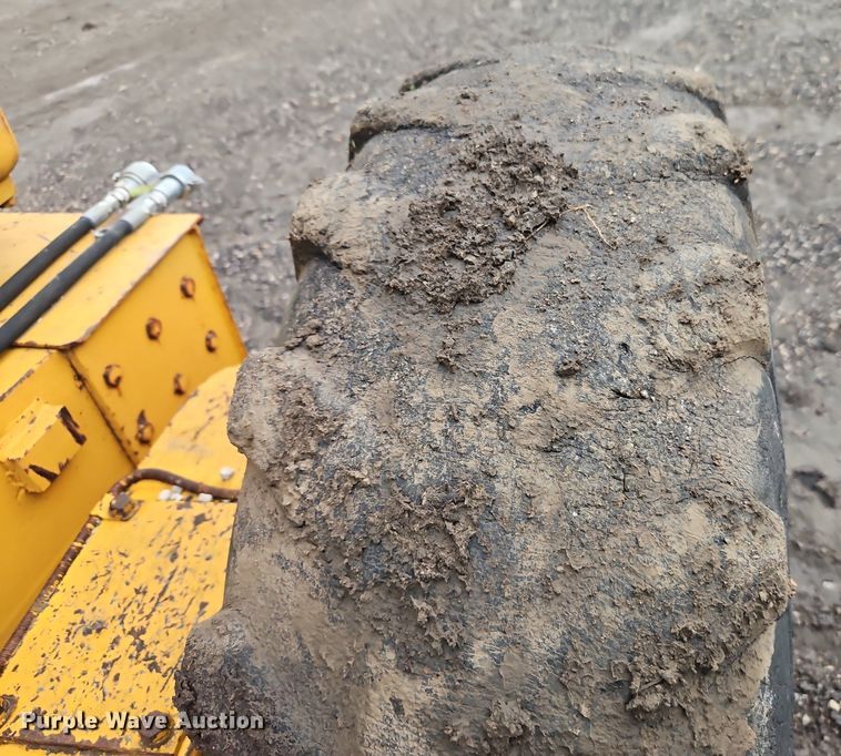 image for item EI8224 1970 Caterpillar  112F rigid frame motor grader