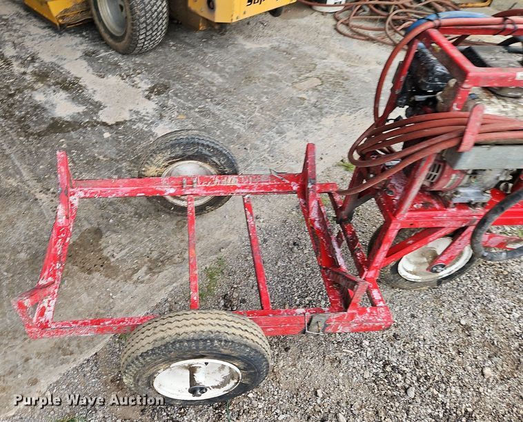 image for item EI8227 Allen 7560XL concrete sealer sprayer