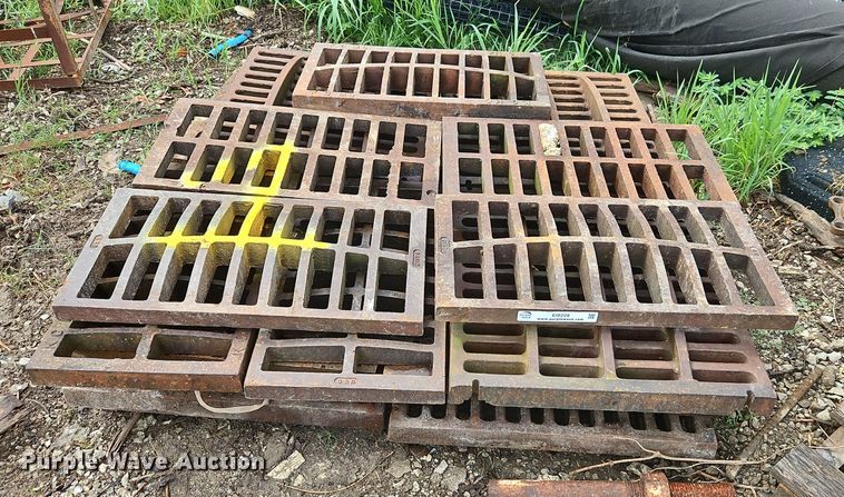 image for item EI8228 Drain grates 