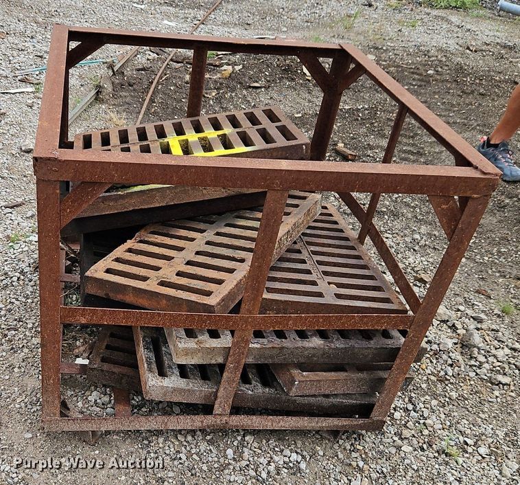 image for item EI8228 Drain grates 