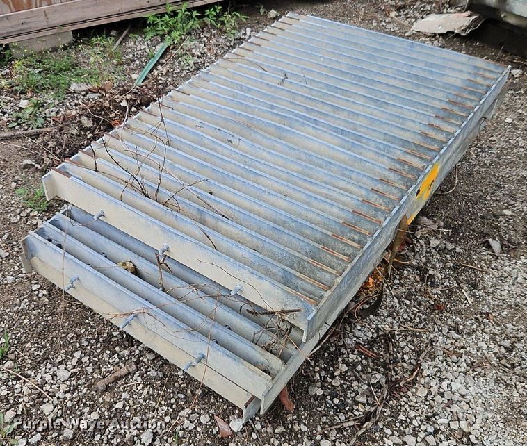 image for item EI8228 Drain grates 