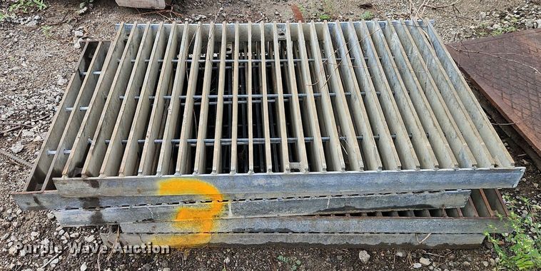 image for item EI8228 Drain grates 