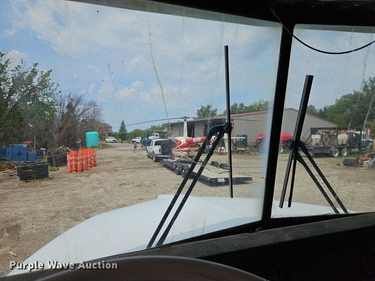 image for item EI8229 1986 Kenworth T600 water truck