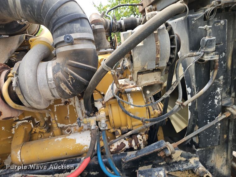 image for item EI8229 1986 Kenworth T600 water truck