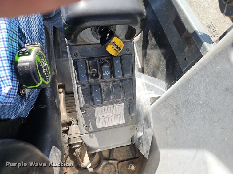 image for item EI8232 2008 Wacker Neuson 341 wheel loader