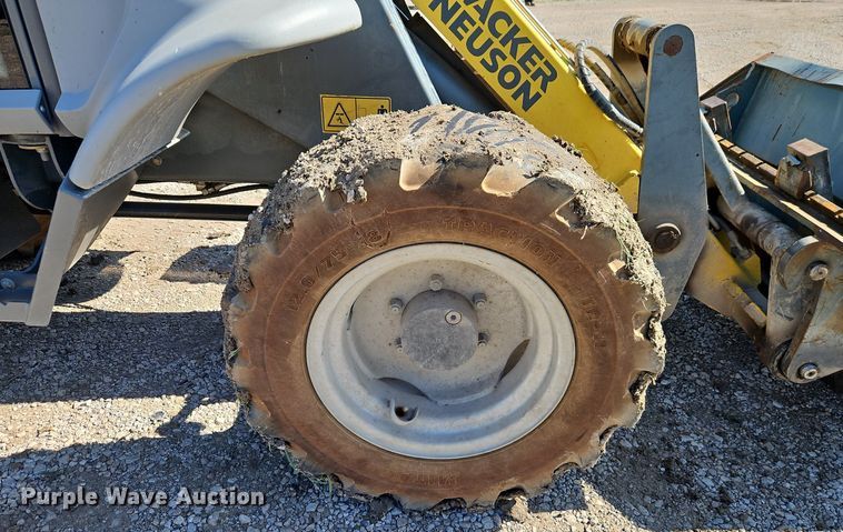 image for item EI8232 2008 Wacker Neuson 341 wheel loader