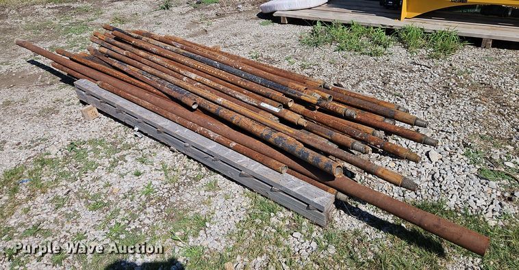 image for item EI8233  Approximately 75 drill stems
